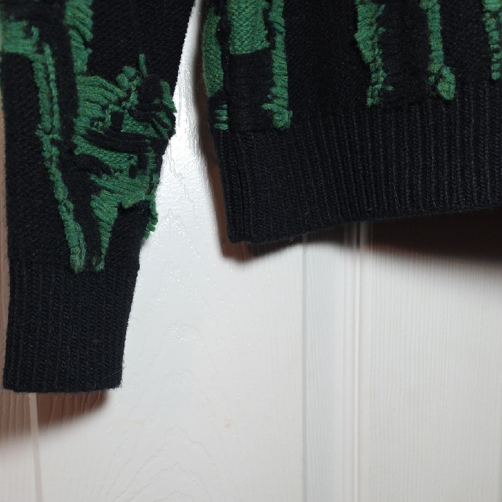 Stella McCartney Black and Green Crewneck Sweater - Picture 3 of 13